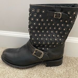 Frye Studded Jenna Disc Boot